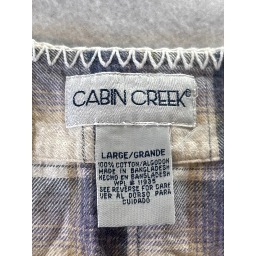 Cabin Creek cotton button